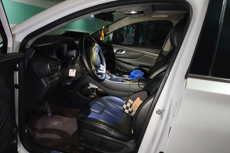 Used Hyundai Santa Fe 2023 Traveler 380T GDi Automatic Two-Wheel Drive GLX Elite Edition Left Front Seat