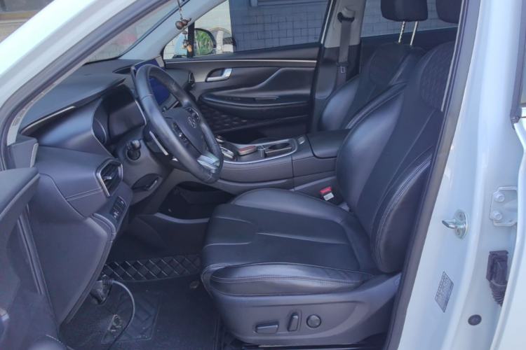 Used Hyundai Santa Fe 2023 Traveler 380T GDi Automatic Two-Wheel Drive GLX Elite Edition Left Front Seat
