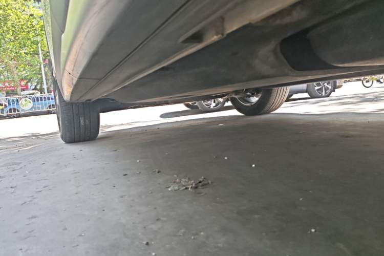 Used Hyundai Santa Fe 2023 Traveler 380T GDi Automatic Two-Wheel Drive GLX Elite Edition Left Side Sill