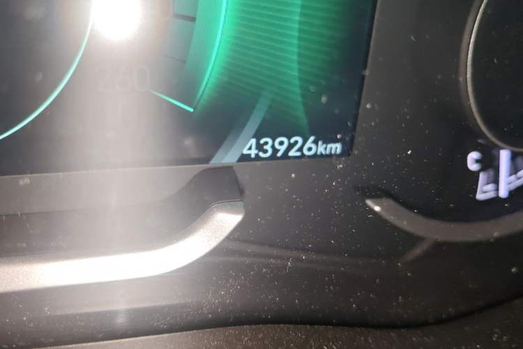 Used Hyundai Santa Fe 2023 Traveler 380T GDi Automatic Two-Wheel Drive GLX Elite Edition Odometer Close Up