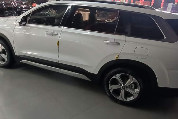 Used Hyundai Santa Fe 2023 Traveler 380T GDi Automatic Two-Wheel Drive GLX Elite Edition Rear Left 45 Deg