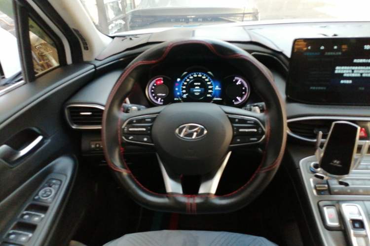 Used Hyundai Santa Fe 2023 Traveler 380T GDi Automatic Two-Wheel Drive GLX Elite Edition Steering Wheel