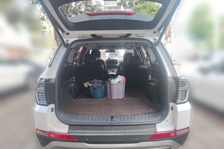 Used Hyundai Santa Fe 2023 Traveler 380T GDi Automatic All-Wheel Drive LUX HTRAC Prestige Edition Trunk