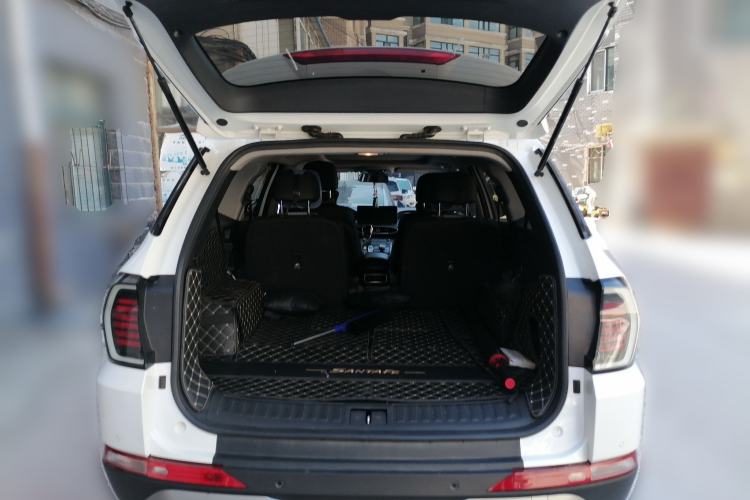 Used Hyundai Santa Fe 2023 Traveler 380T GDi Automatic Two-Wheel Drive GLX Elite Edition Trunk