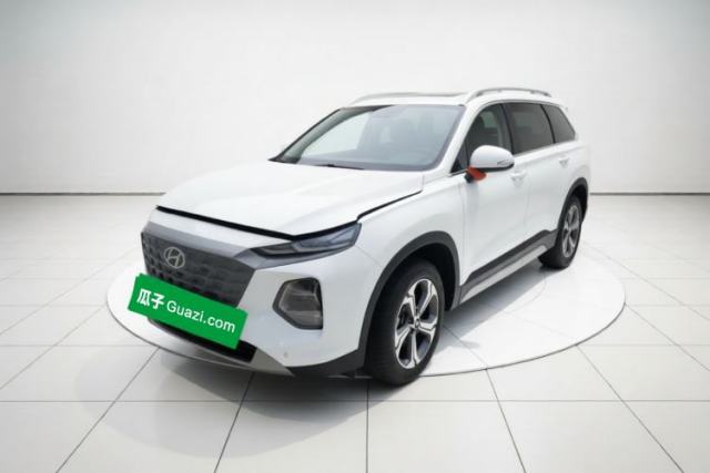 Used Hyundai Santa Fe 2023 Traveler 380T GDi Automatic Two-Wheel Drive GLX Elite Edition