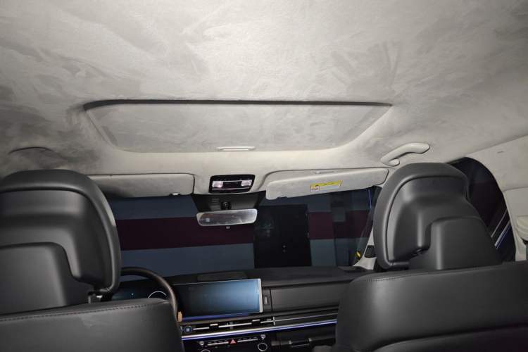Used Hyundai Santa Fe 2024 2.0T Connoisseur Pro Max Headliner