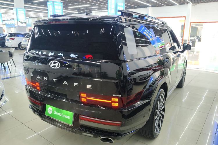 Used Hyundai Santa Fe 2024 2.0T Connoisseur Ultra Rear Right 45 Deg