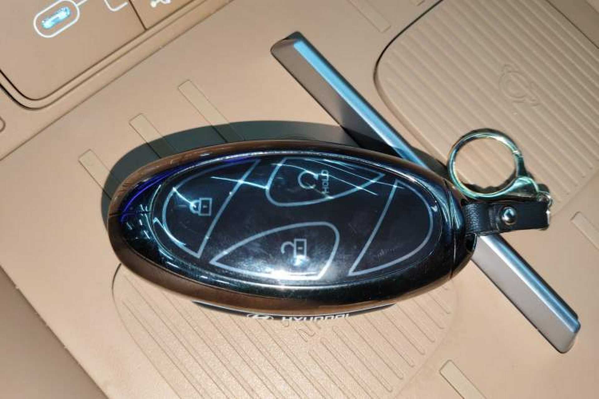 Used Hyundai Santa Fe 2024 2.0T Connoisseur Ultra Vehicle Key