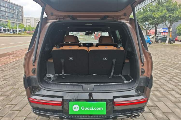 Used Hyundai Santa Fe 2024 2.0T Connoisseur Ultra Trunk