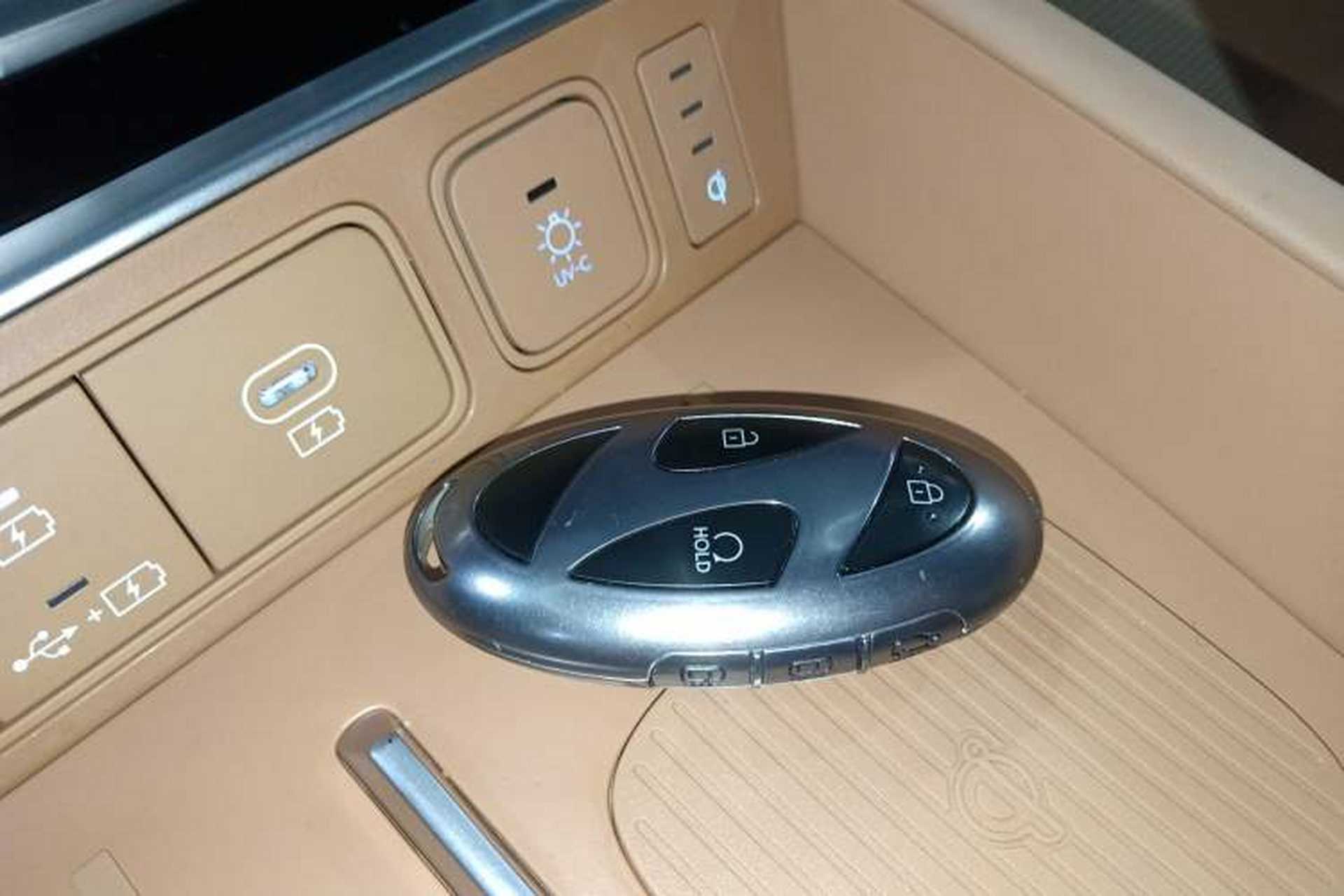 Used Hyundai Santa Fe 2024 2.0T Connoisseur Ultra Vehicle Key