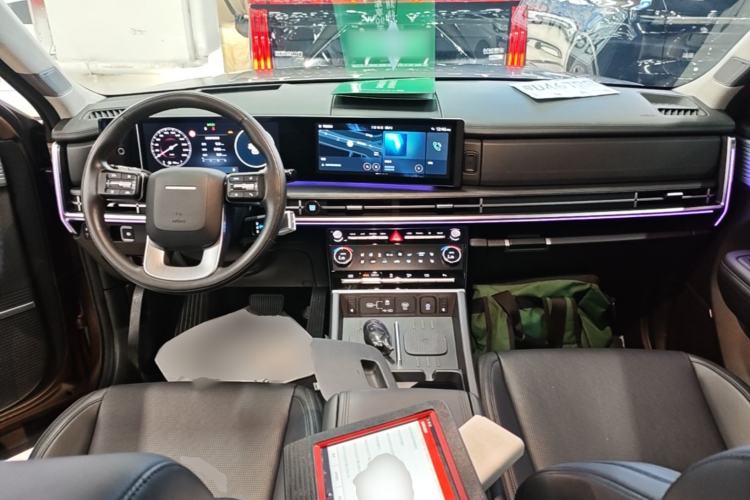 Used Hyundai Santa Fe 2024 2.0T Connoisseur Ultra Center Console