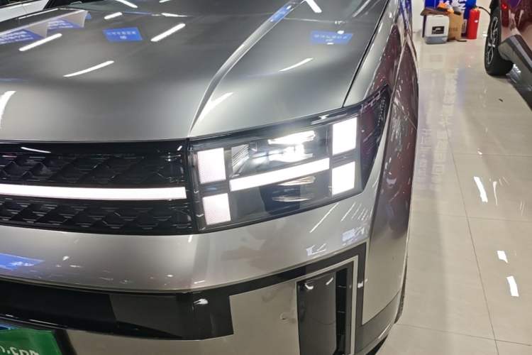 Used Hyundai Santa Fe 2024 2.0T Connoisseur Ultra Left Front Headlight