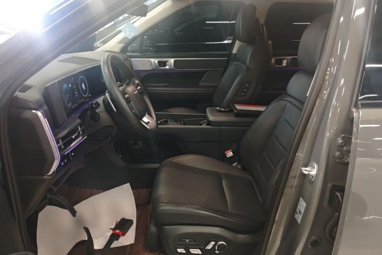 Used Hyundai Santa Fe 2024 2.0T Connoisseur Pro Max Left Front Seat