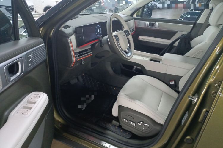 Used Hyundai Santa Fe 2024 2.0T Connoisseur Ultra Driver Seat