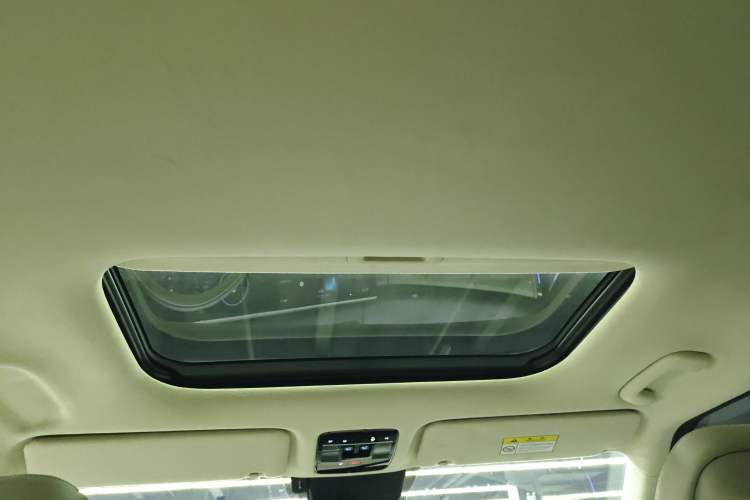 Used Hyundai Santa Fe 2024 2.0T Connoisseur Pro Max Headliner