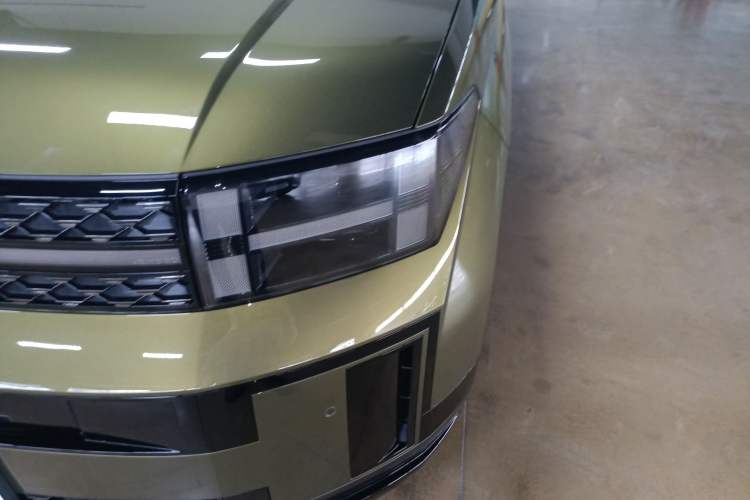 Used Hyundai Santa Fe 2024 2.0T Connoisseur Ultra Left Front Headlight