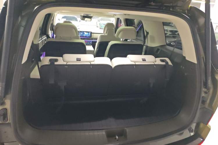 Used Hyundai Santa Fe 2024 2.0T Connoisseur Pro Max Trunk