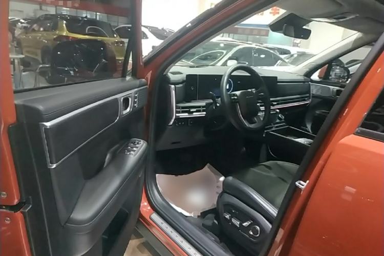 Used Hyundai Santa Fe 2024 2.0T Connoisseur Ultra Driver Seat