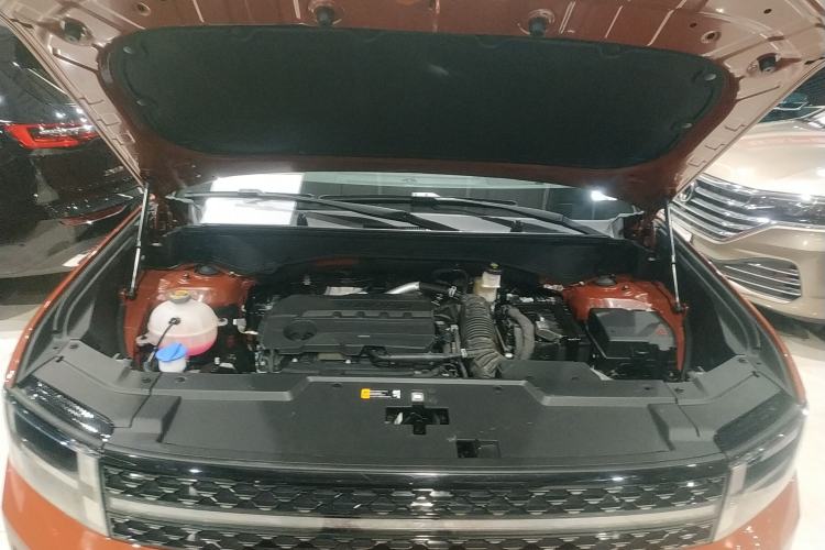 Used Hyundai Santa Fe 2024 2.0T Connoisseur Ultra Engine Bay
