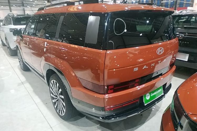 Used Hyundai Santa Fe 2024 2.0T Connoisseur Ultra Exterior 2