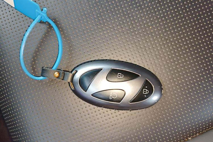 Used Hyundai Santa Fe 2024 2.0T Connoisseur Ultra Interior 1