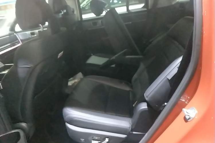 Used Hyundai Santa Fe 2024 2.0T Connoisseur Ultra Left Rear Seat