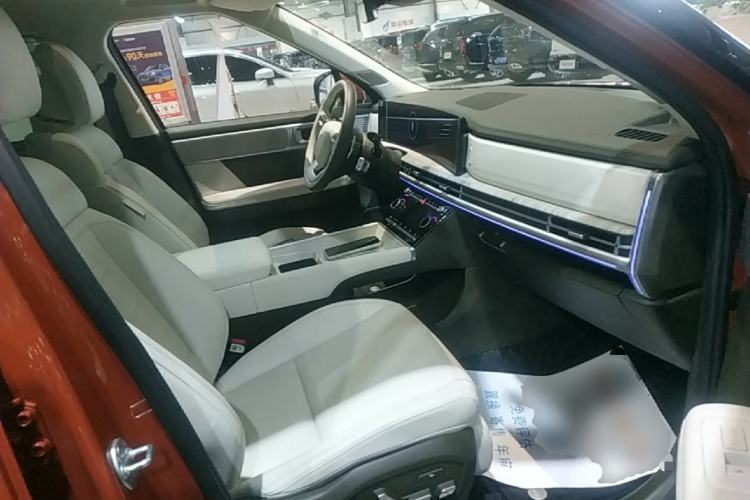 Used Hyundai Santa Fe 2024 2.0T Connoisseur Ultra Right Front Seat