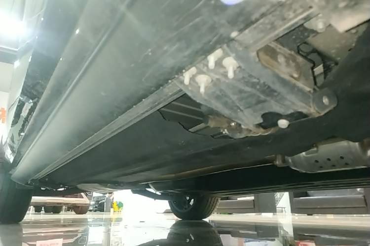 Used Hyundai Santa Fe 2024 2.0T Connoisseur Ultra Right Side Sill