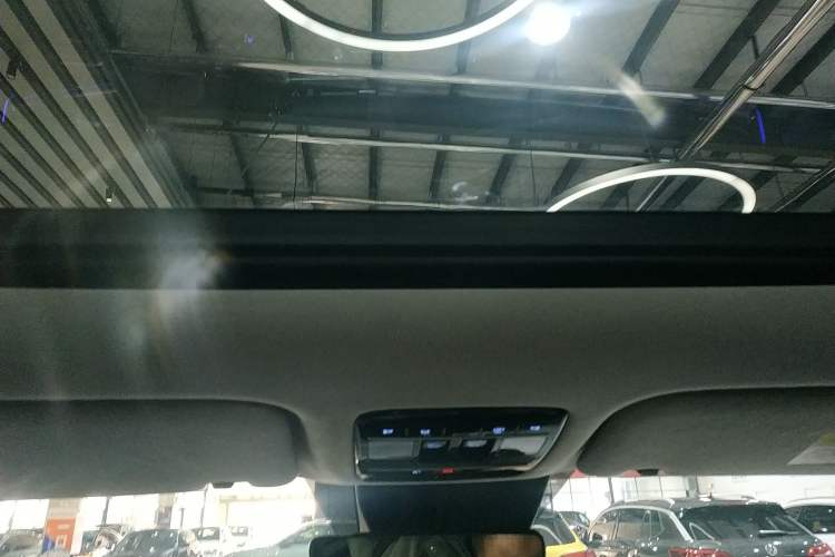 Used Hyundai Santa Fe 2024 2.0T Connoisseur Ultra Headliner