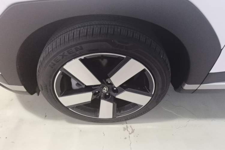 Used Hyundai Santa Fe 2024 2.0T Explorer Pro Exterior 2