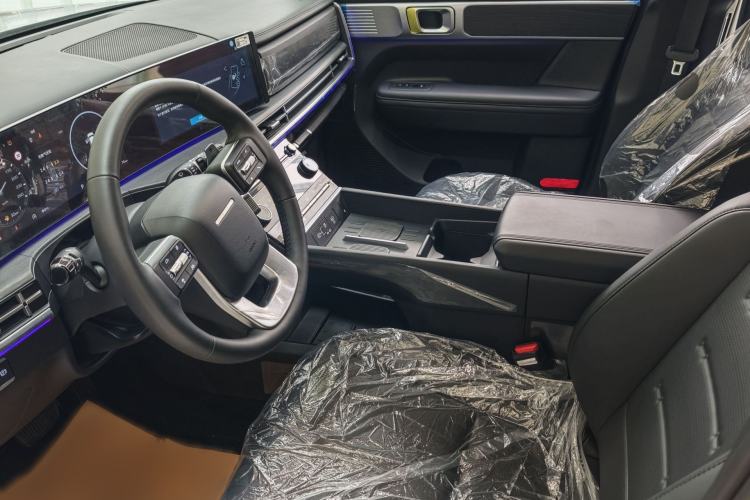 Used Hyundai Santa Fe 2024 2.0T Explorer Pro Interior 2