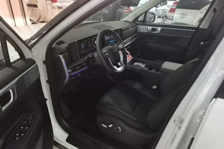 Used Hyundai Santa Fe 2024 2.0T Explorer Pro Left Front Seat