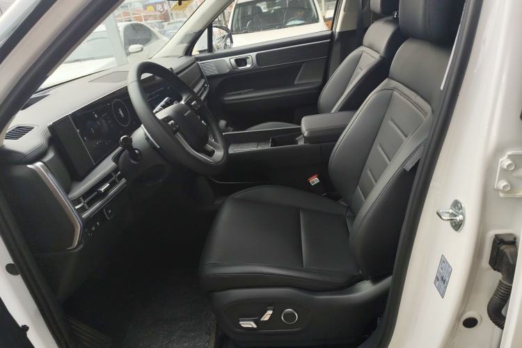 Used Hyundai Santa Fe 2024 2.0T Connoisseur Pro Left Front Seat