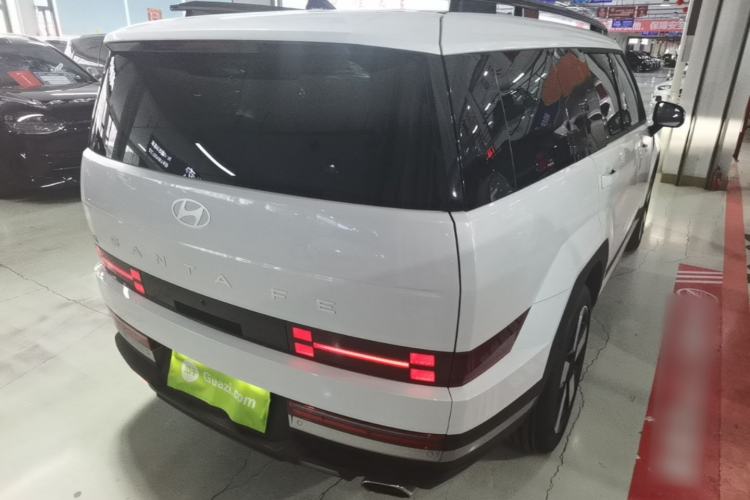 Used Hyundai Santa Fe 2024 2.0T Explorer Pro Rear Right 45 Deg
