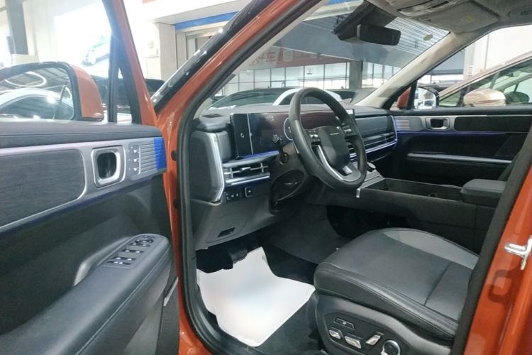 Used Hyundai Santa Fe 2024 2.0T Connoisseur Ultra Driver Seat