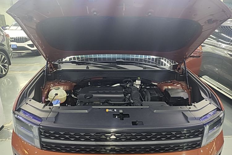 Used Hyundai Santa Fe 2024 2.0T Connoisseur Ultra Engine Bay
