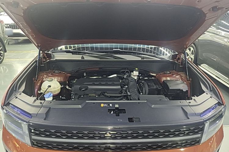 Used Hyundai Santa Fe 2024 2.0T Connoisseur Ultra Engine Bay