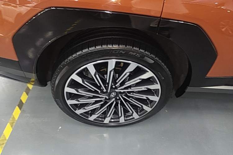 Used Hyundai Santa Fe 2024 2.0T Connoisseur Ultra Exterior 3