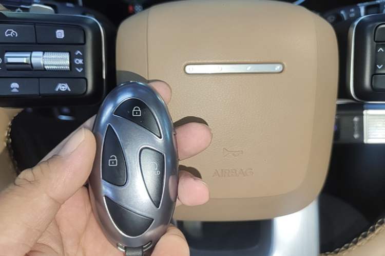 Used Hyundai Santa Fe 2024 2.0T Connoisseur Ultra Interior 1