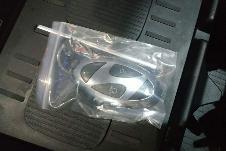 Used Hyundai Santa Fe 2024 2.0T Connoisseur Ultra Interior 1