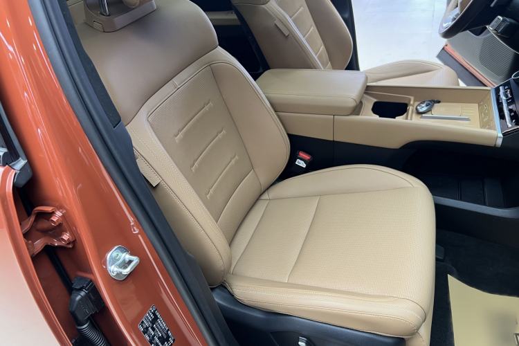 Used Hyundai Santa Fe 2024 2.0T Connoisseur Ultra Interior 13