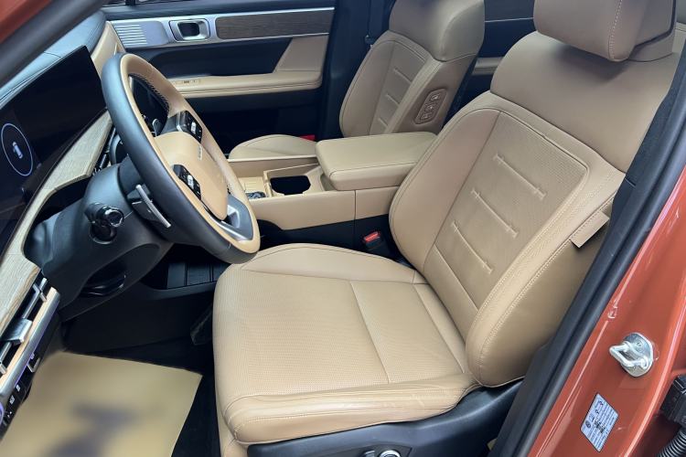 Used Hyundai Santa Fe 2024 2.0T Connoisseur Ultra Interior 5