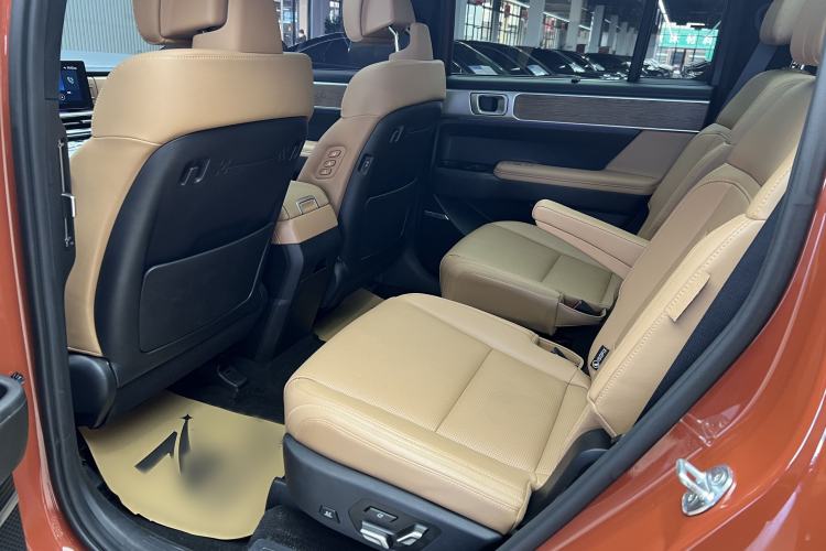 Used Hyundai Santa Fe 2024 2.0T Connoisseur Ultra Interior 7
