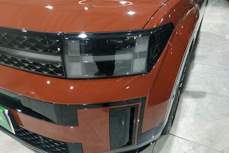 Used Hyundai Santa Fe 2024 2.0T Connoisseur Ultra Left Front Headlight