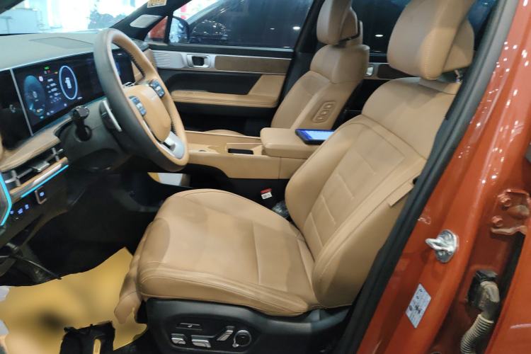 Used Hyundai Santa Fe 2024 2.0T Connoisseur Ultra Left Front Seat