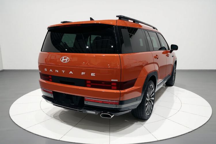 Used Hyundai Santa Fe 2024 2.0T Connoisseur Ultra Rear Right 45 Deg