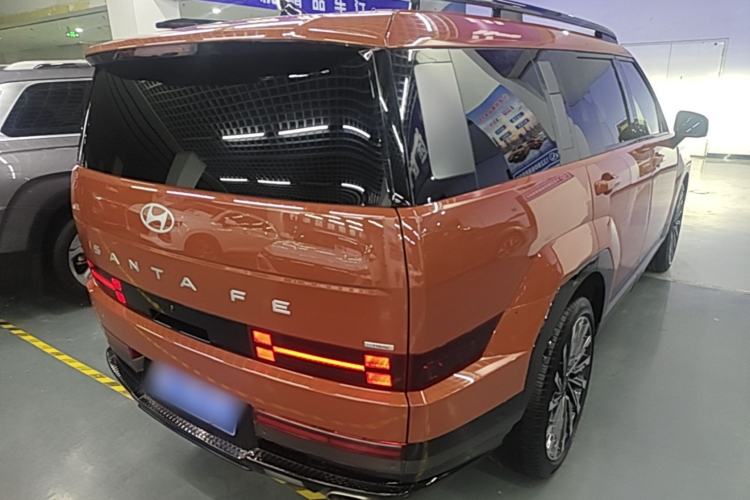 Used Hyundai Santa Fe 2024 2.0T Connoisseur Ultra Rear Right 45 Deg