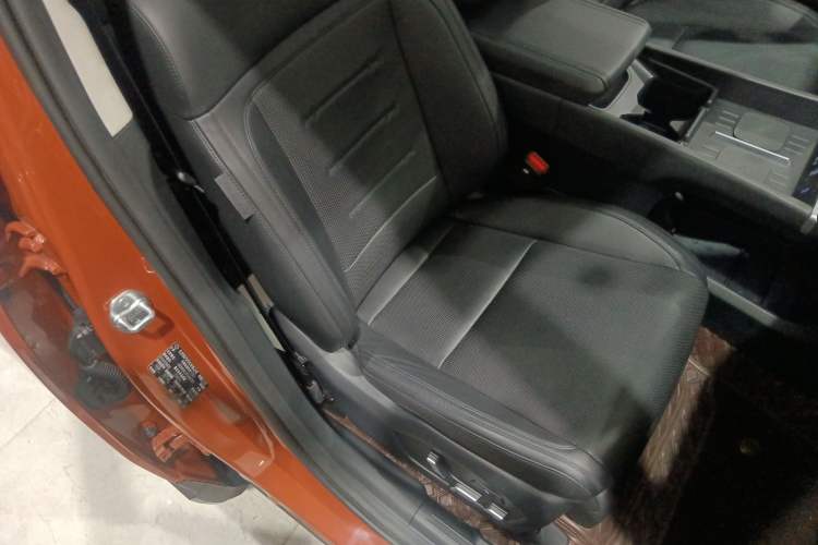 Used Hyundai Santa Fe 2024 2.0T Connoisseur Ultra Right Front Seat