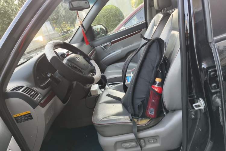 Used Hyundai Santa Fe Classic 2006 2.7 Luxury Model Left Front Seat