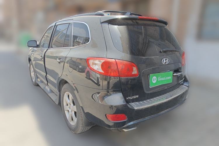 Used Hyundai Santa Fe Classic 2006 2.7 Luxury Model Rear Left 45 Deg